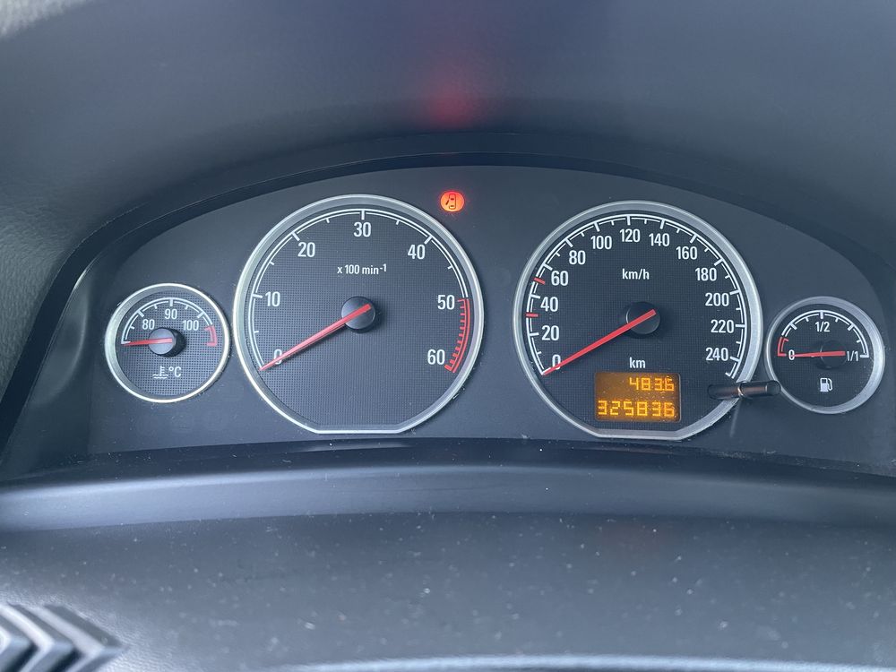 Opel Vectra c 1.9 CDTI 150 KM