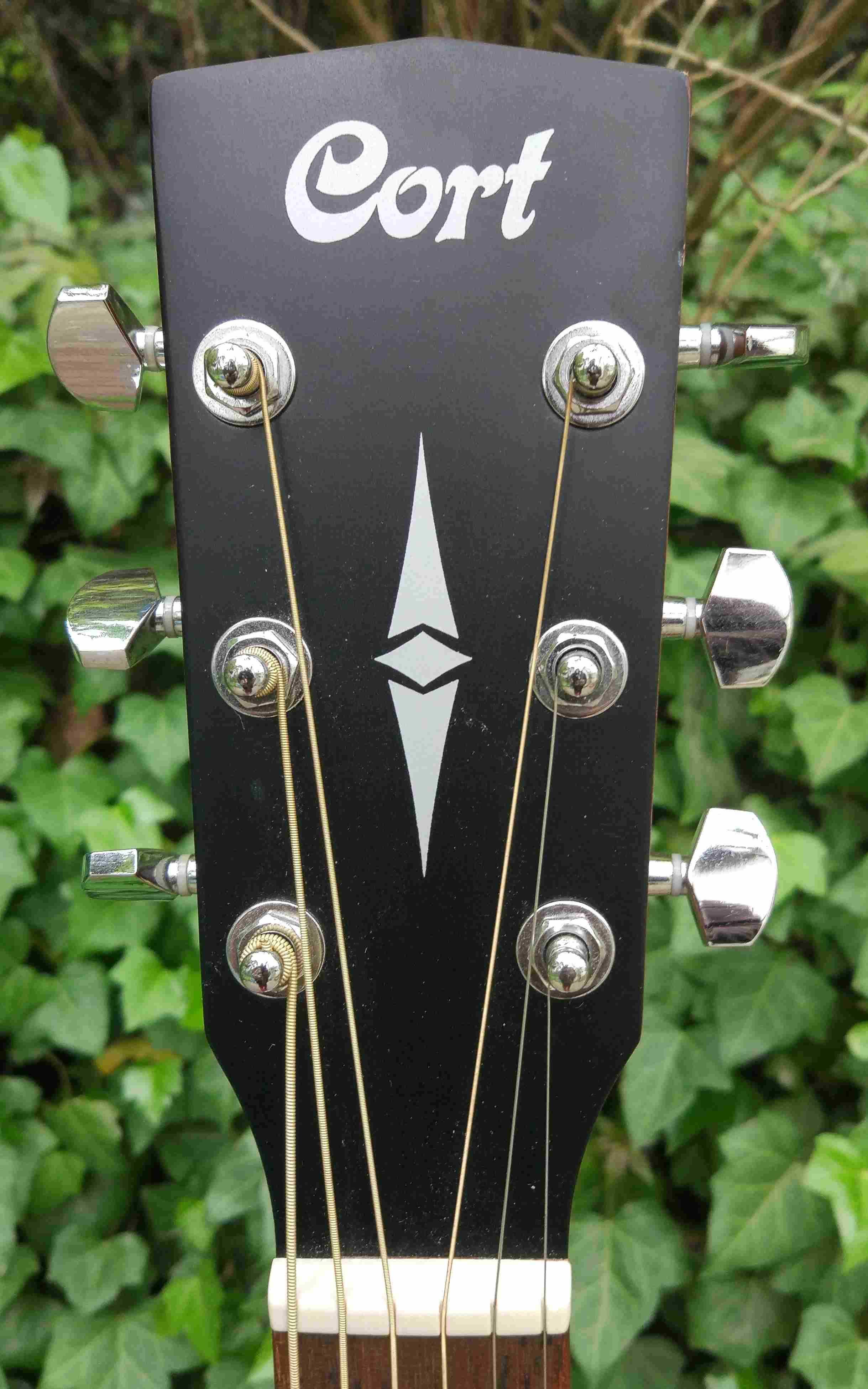 Gitara akustyczna Cort AD810 OP- idealny stan