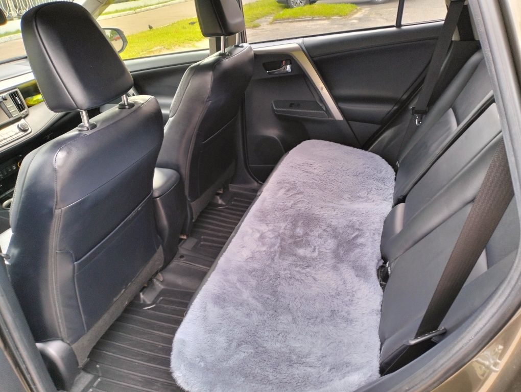 Toyota rav4 повний привід