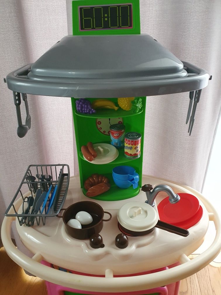 Kuchnia wielofunkcyjna z akcesoriami