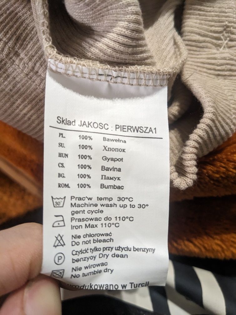 Sukienka - Pakuten - Rozm. uniwersalny