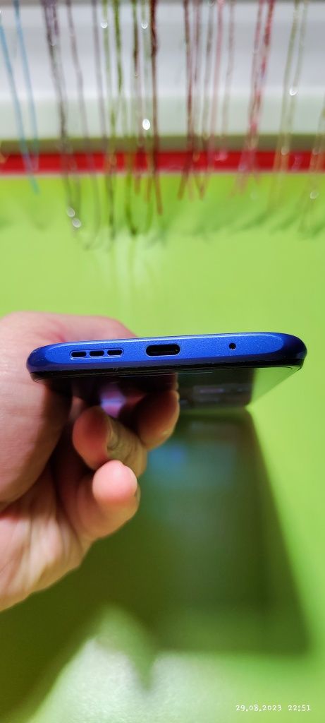 Xiaomi Redmi 9t  4+1 / 64 Gb  NFC