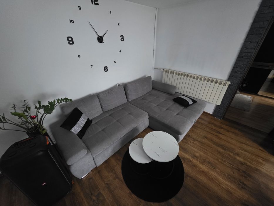 Sprzedam  narożnik z funkcją spania