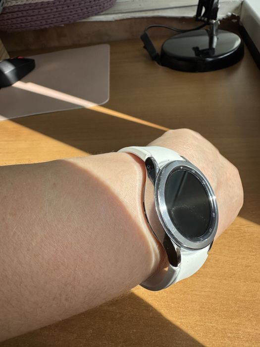Samsung Galaxy Watch 4 Classic 42 мм