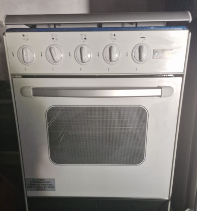 Fogão de bancada a gas  4 bicos + forno