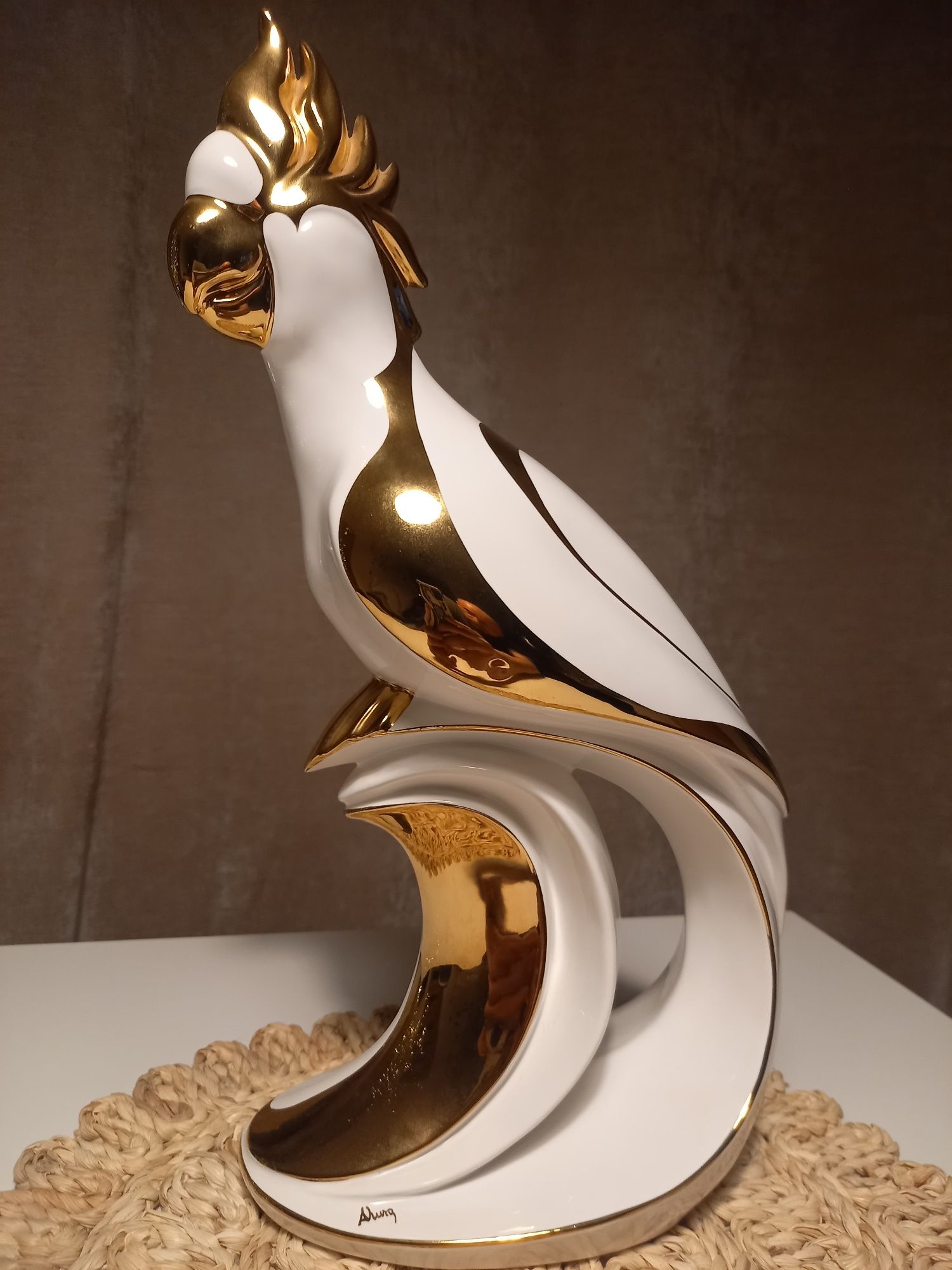 Figurka porcelanowa papuga