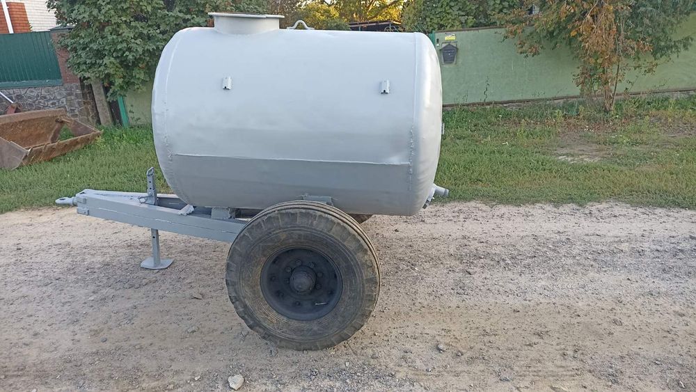 Цистерна ЗЖВ 1.8м³