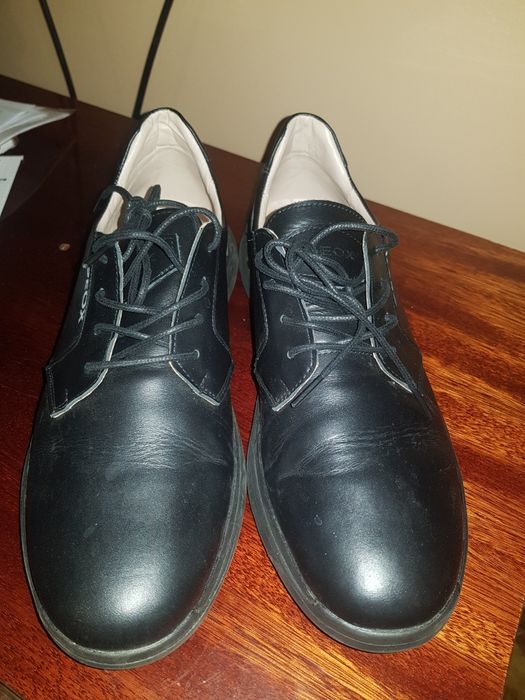 Мешти туфли взуття