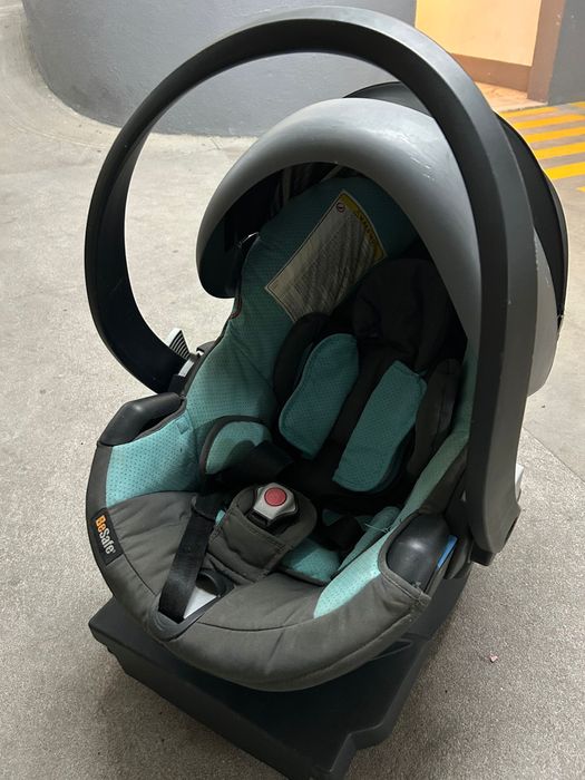 Ovo Bébe BeSafe com base Isofix