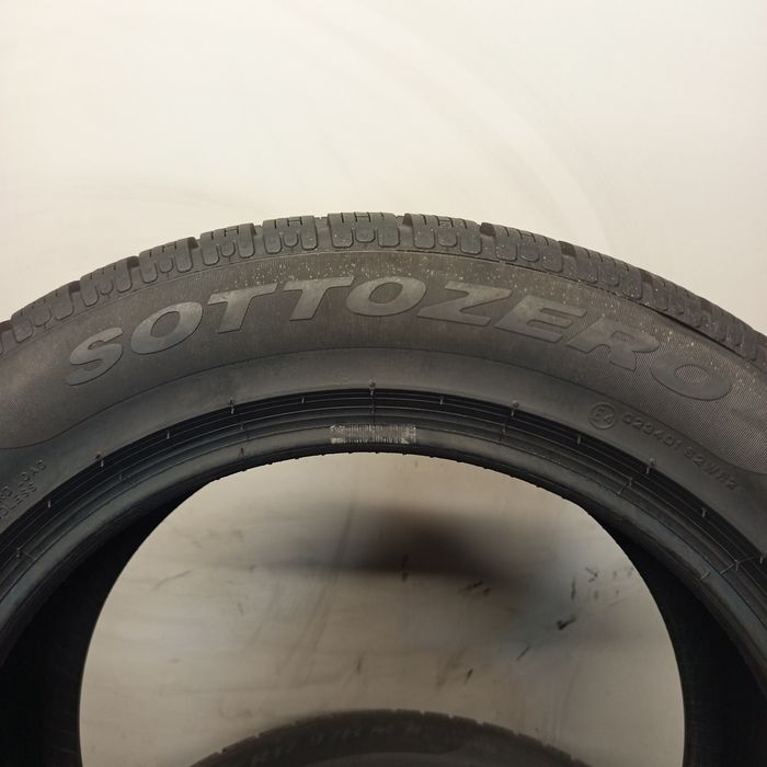 225/55R17 Pirelli Sottozero