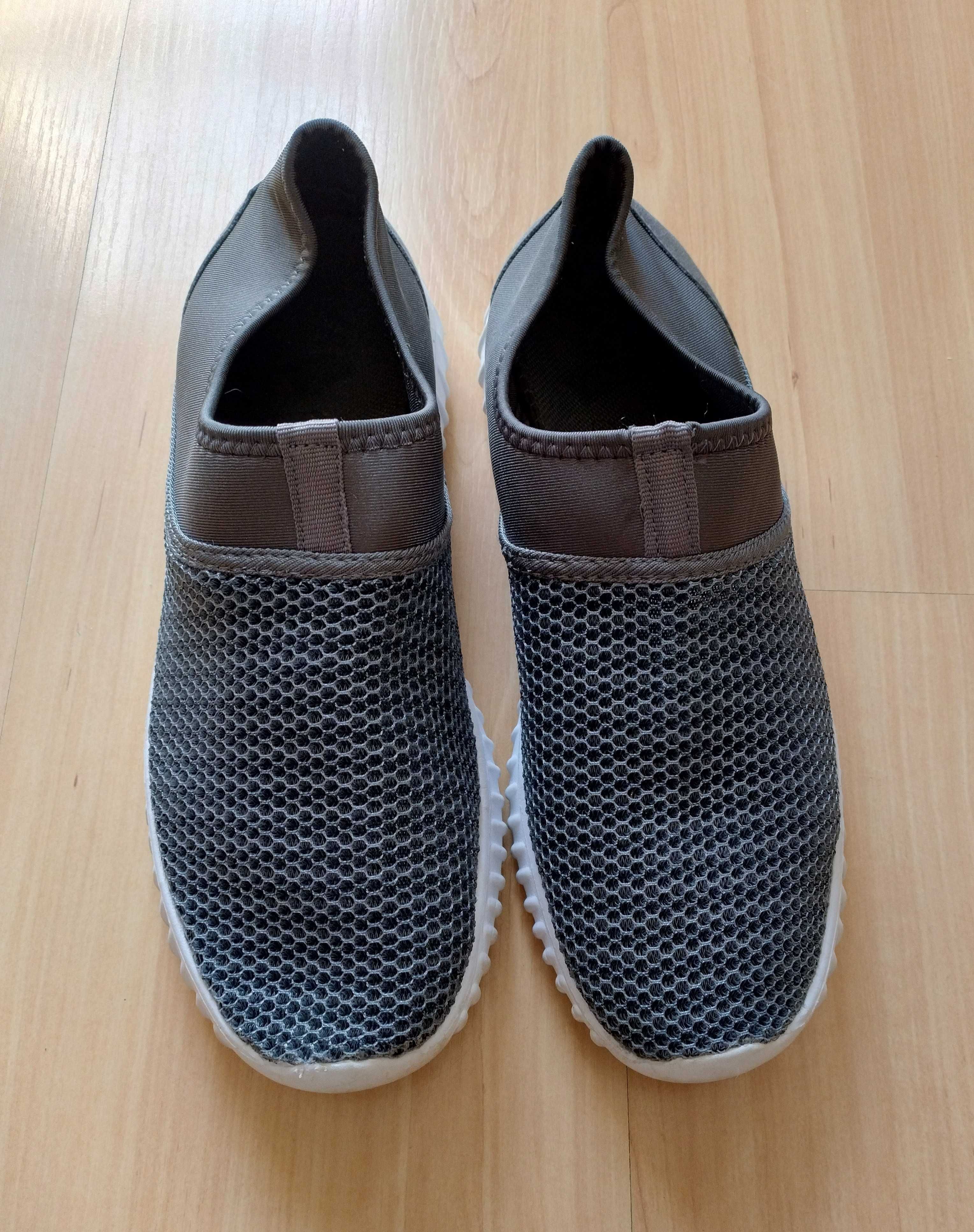 Skechersy - ultra lekkie, wygodne 44