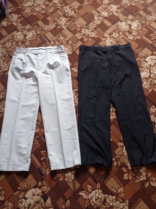 Чоловічі штани на вихід