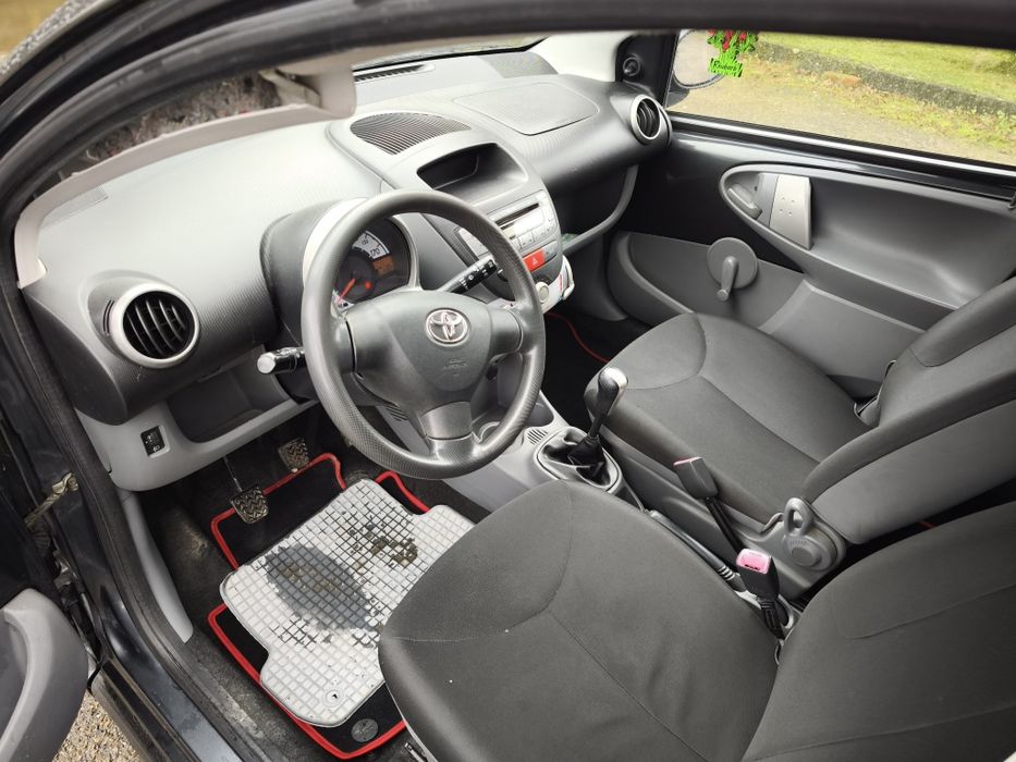 Toyota Aygo 2010r 1.0 benzyna