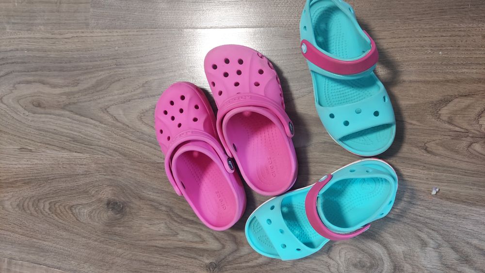 Сандалі сабо крокс на дівчинку