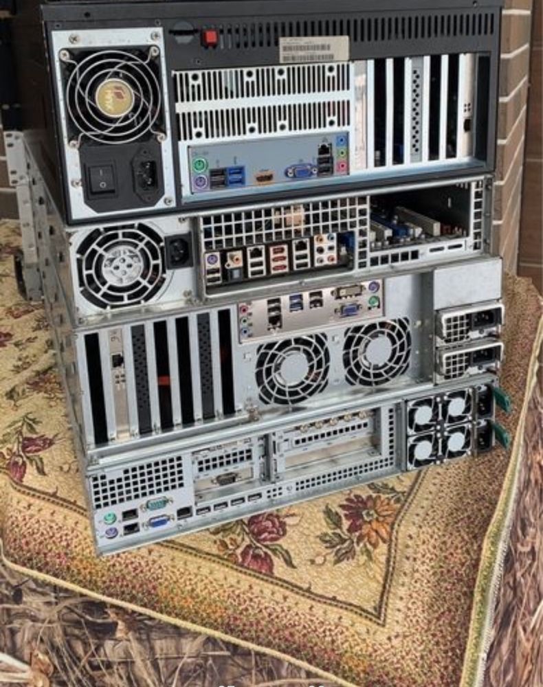 Сервер Supermicro Chenbro.