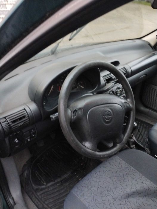 Carro Opel Corsa