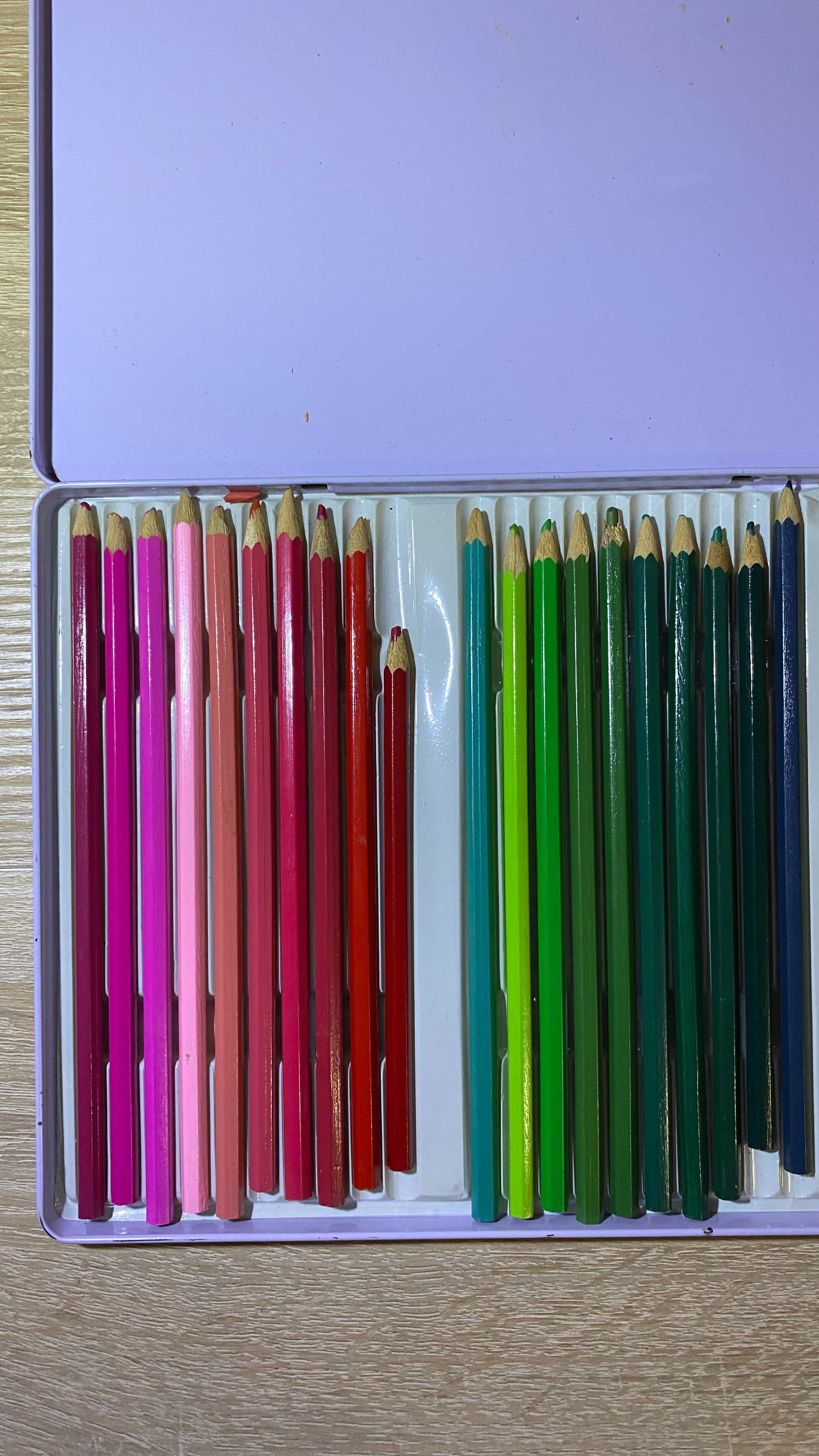 Кольорові олівці Cedarwood Colour Pencils