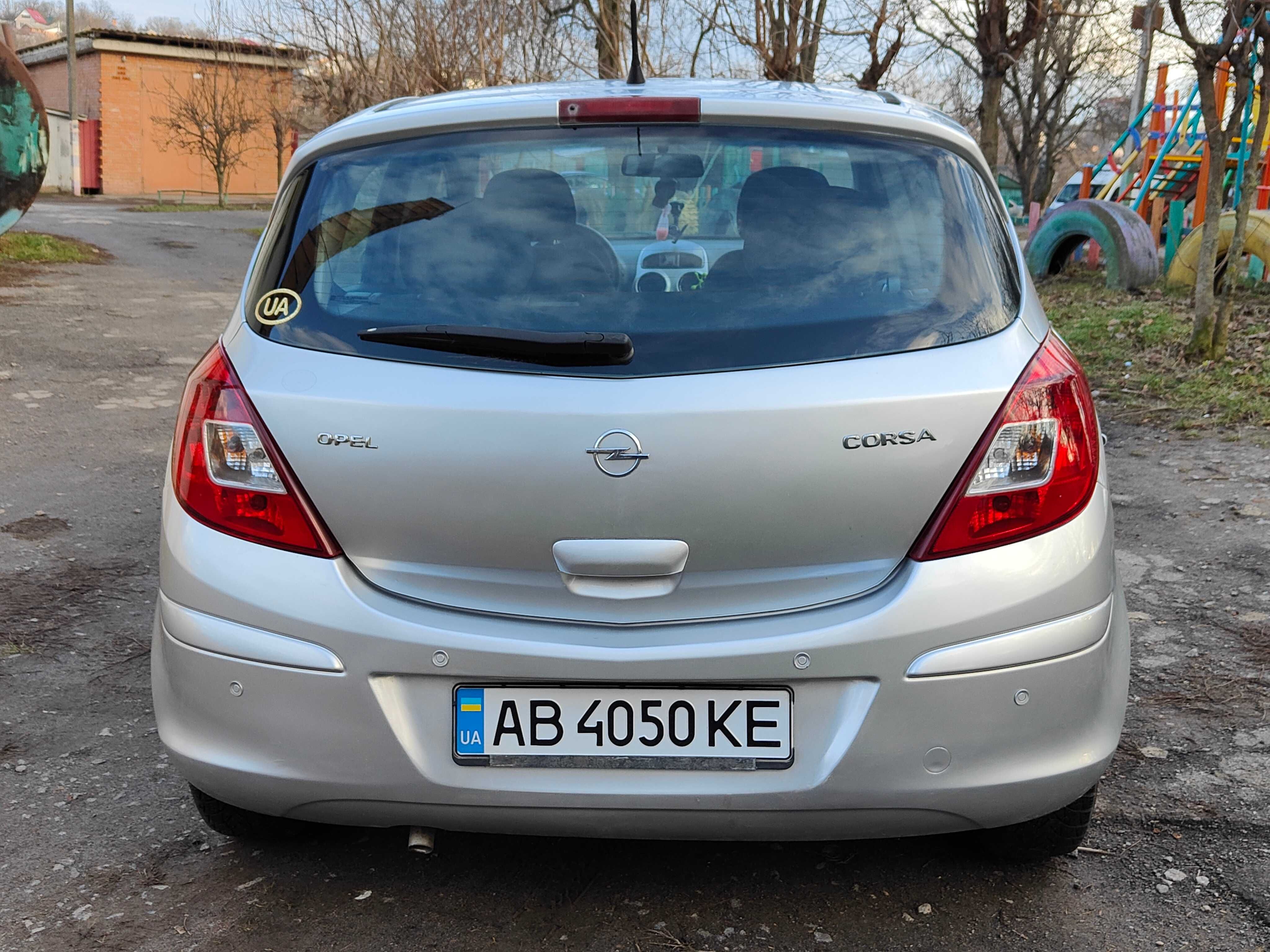 Продам Opel Corsa D