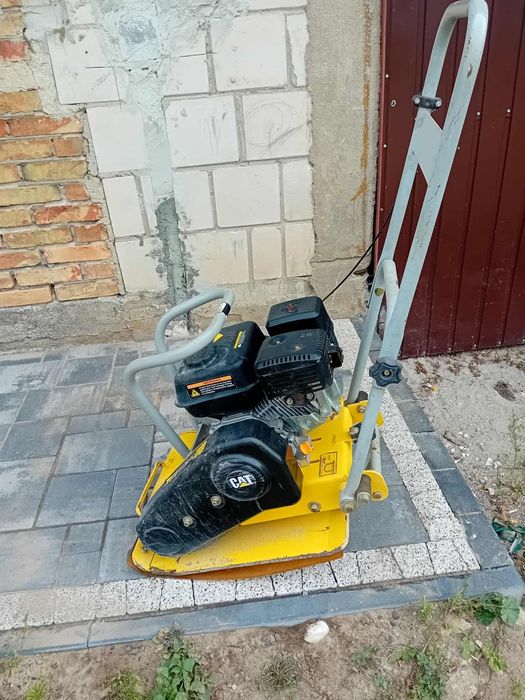 Sprzedam zagęszczarkę budowlaną