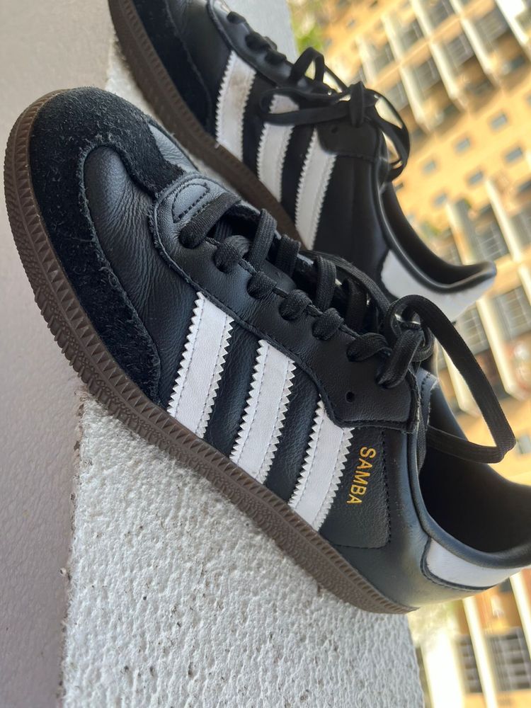 Tenis semi novos