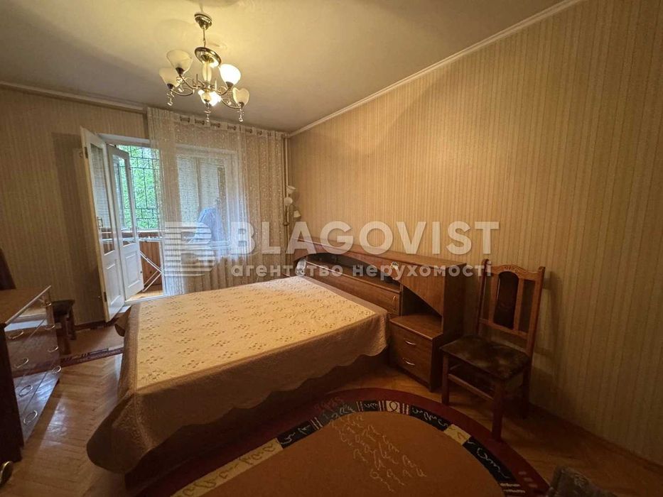 Продаж 3-х кімн Чистяківська 7 ,Святшино,Нивки