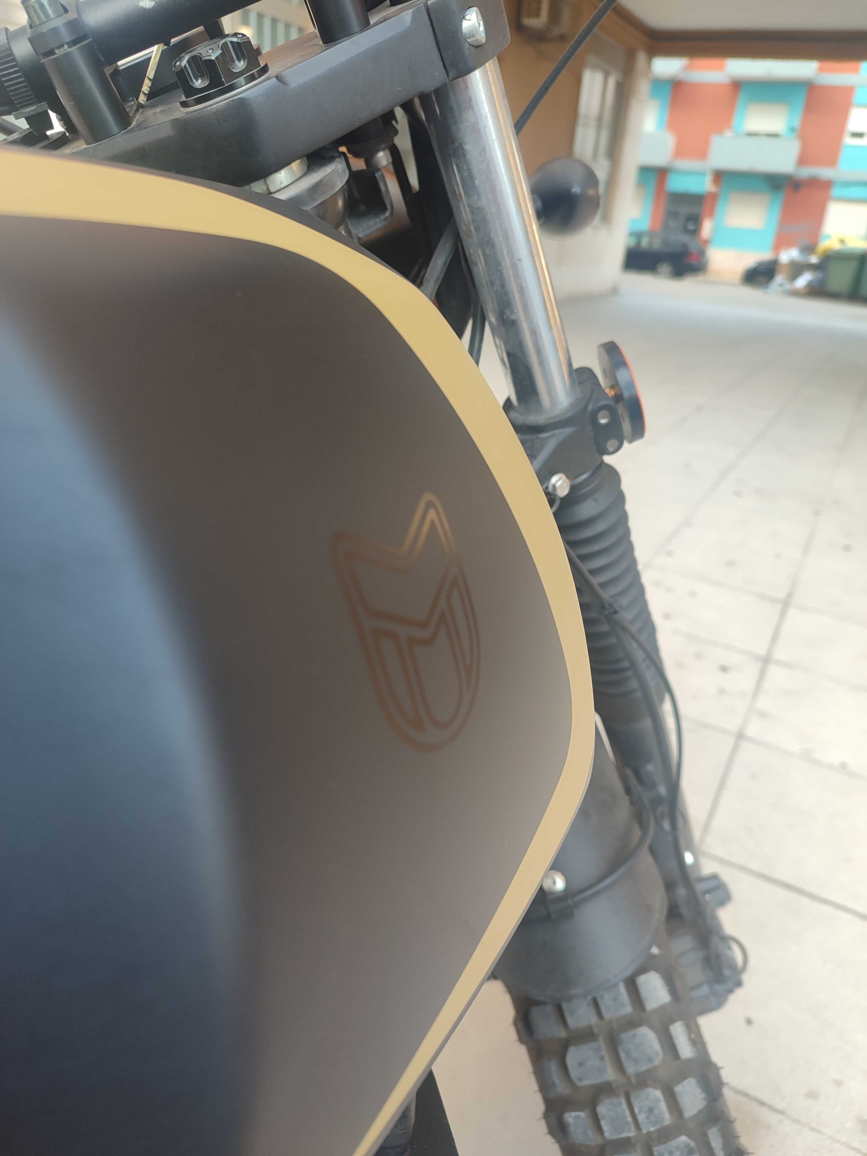 Mutt Fat Sabbath Cafe Racer 250CC