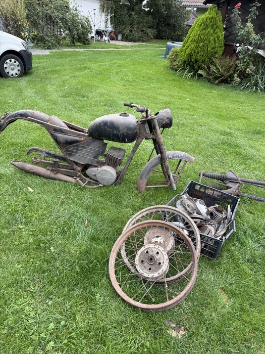 Wsk 125 + części M06 B1 rocznik 1967