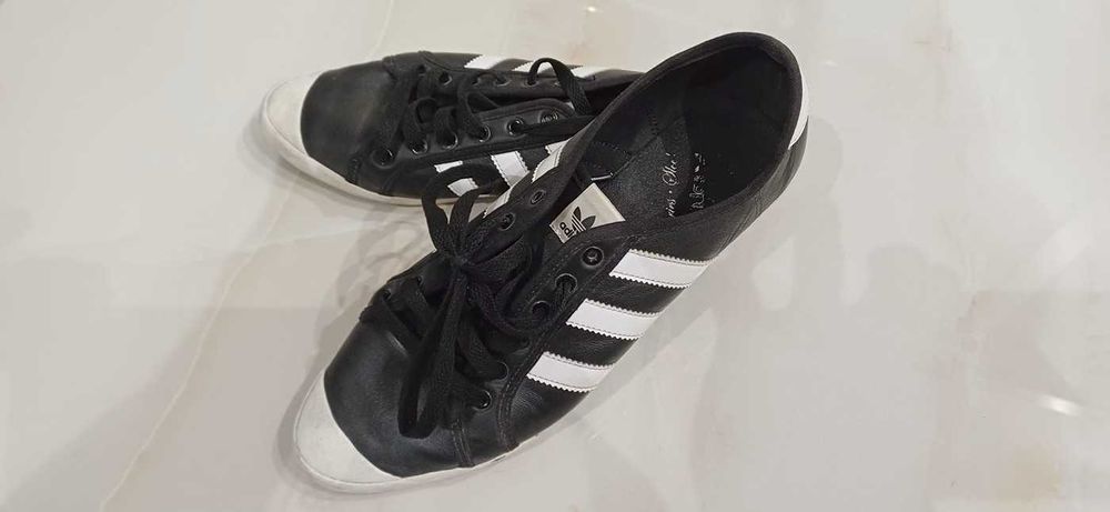 Buty adidasy - trampki damskie czarne Adidas rozmiar 40