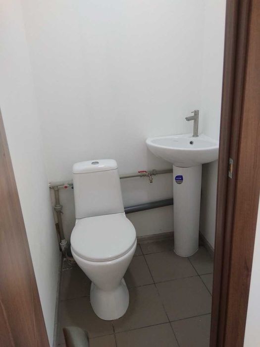 Оренда НЕЖИТЛОВОГО ПРИМІЩЕННЯ 30 м.кв м-в Леваневського від ВЛАСНИКА