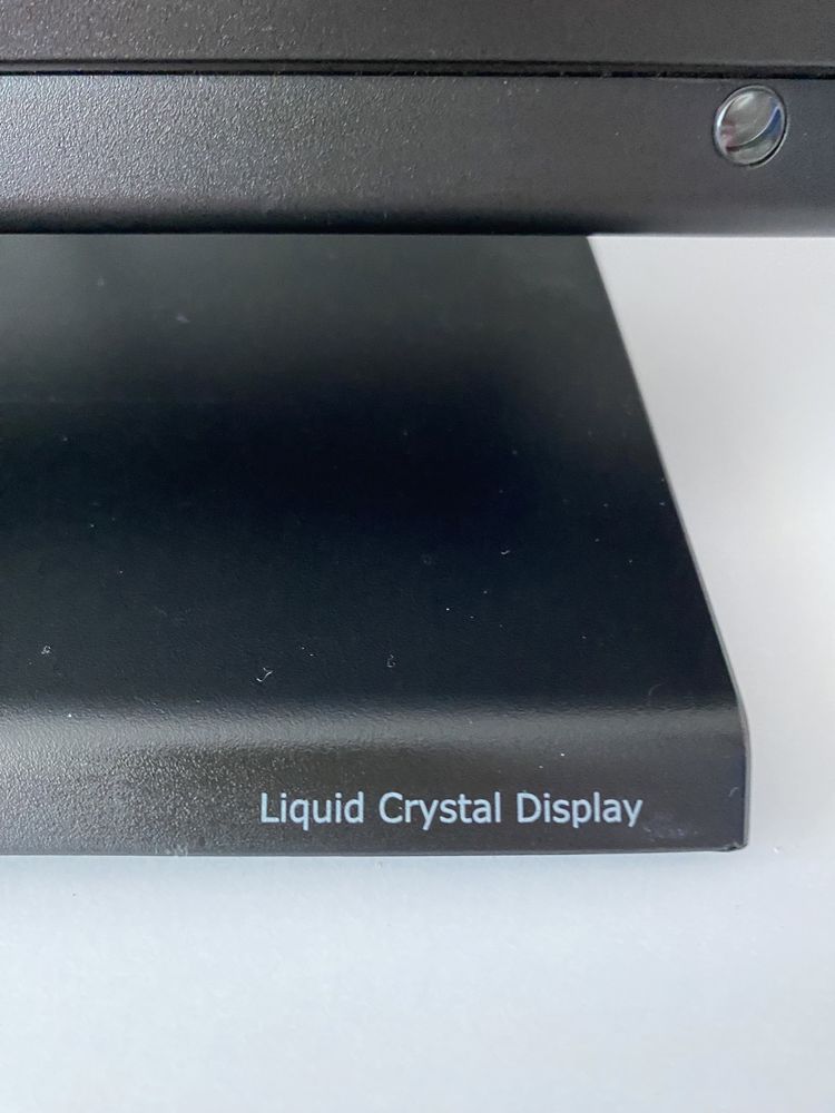 Телевізор LG 20LS1R