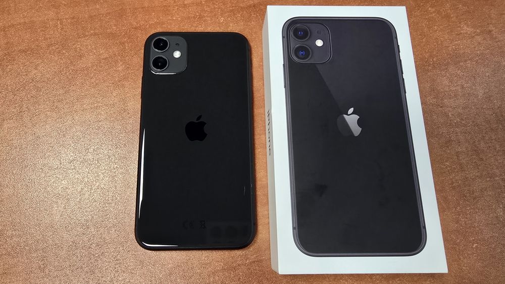 iPhone 11 64GB czarny, stan bdb