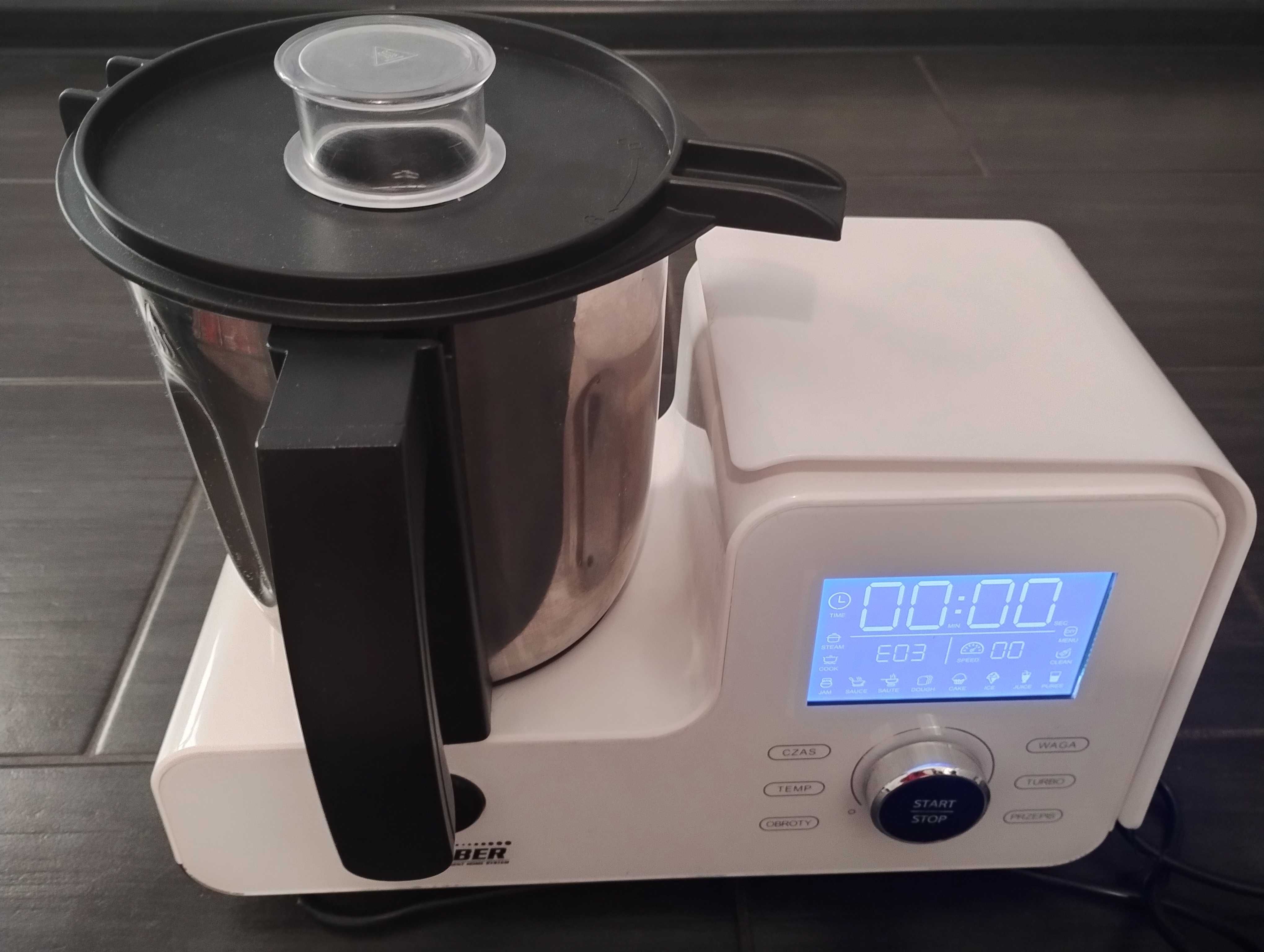 Robot kuchenny Sauber TH8