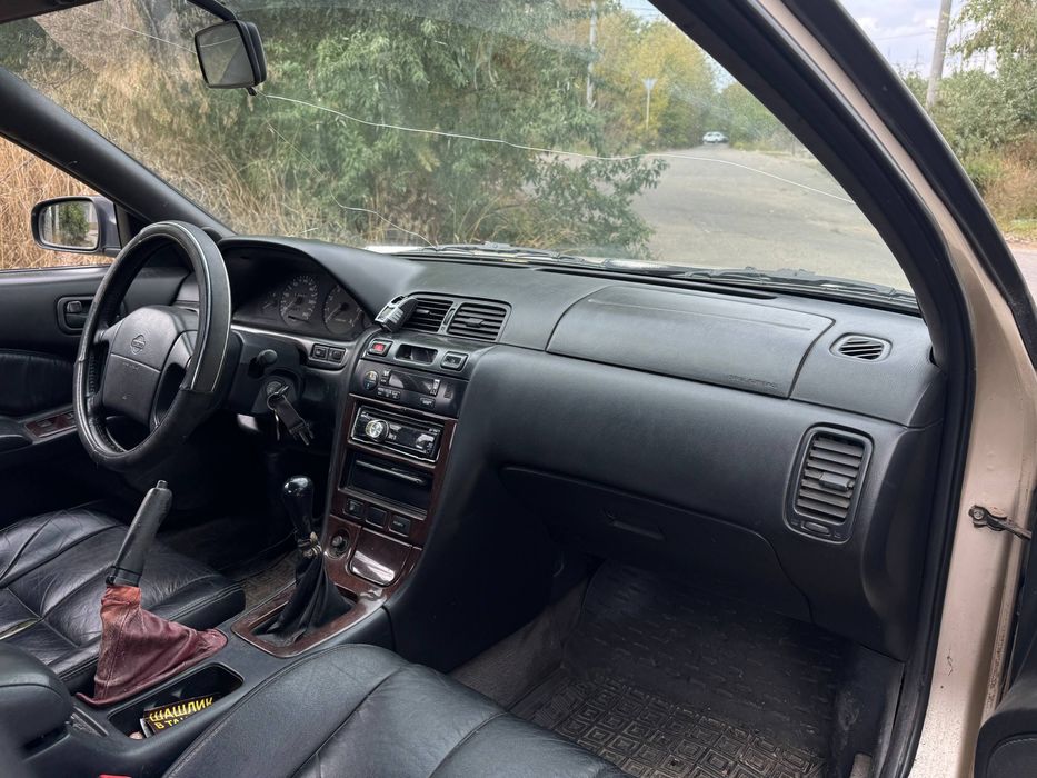 Nissan maxima 32