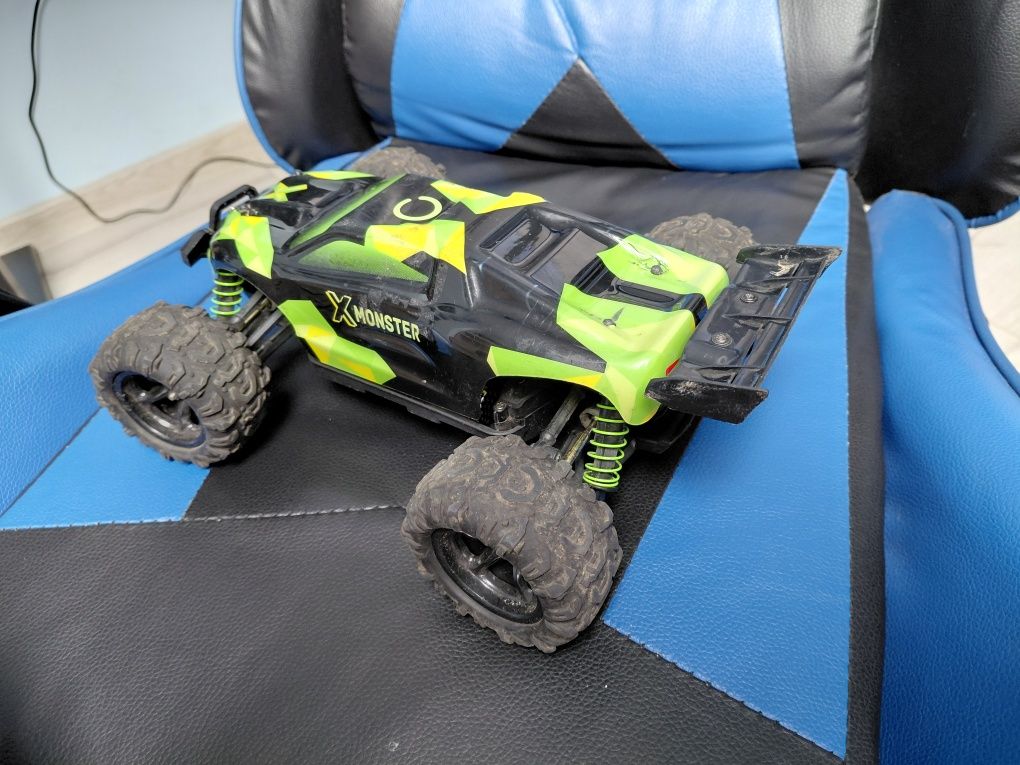 Samochód zdalnie sterowany overmax x monster 3.0