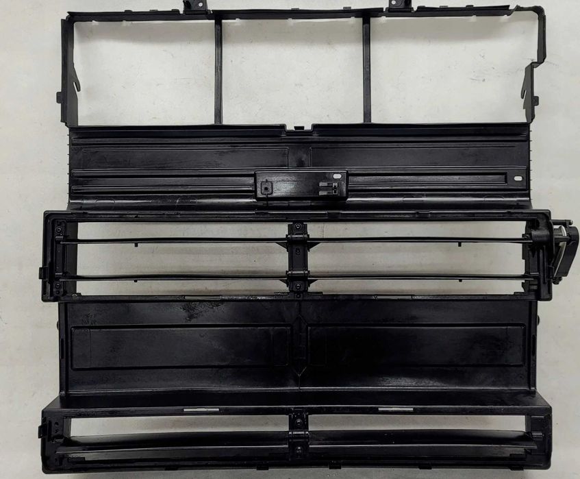 Панель передняя вентилятор, телевизор, радиатор Range Rover L460 Шрот