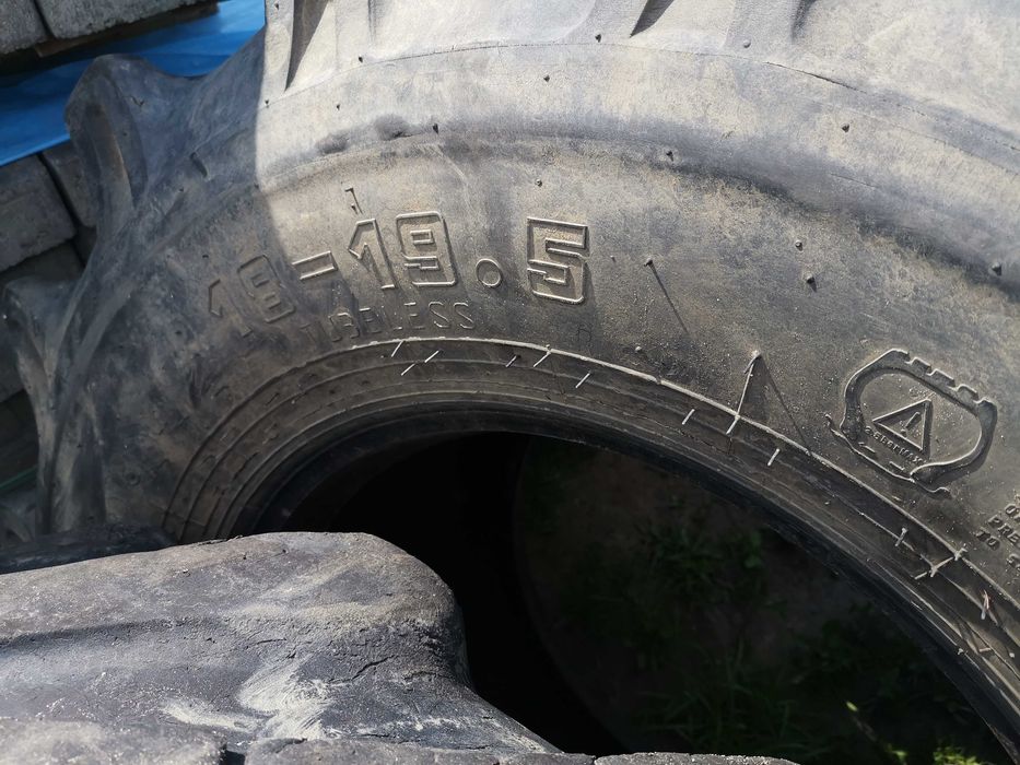 18-19.5 mecalac ładowarka koparka 18r19.5 opona