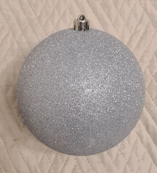 Bombka srebrna na choinkę