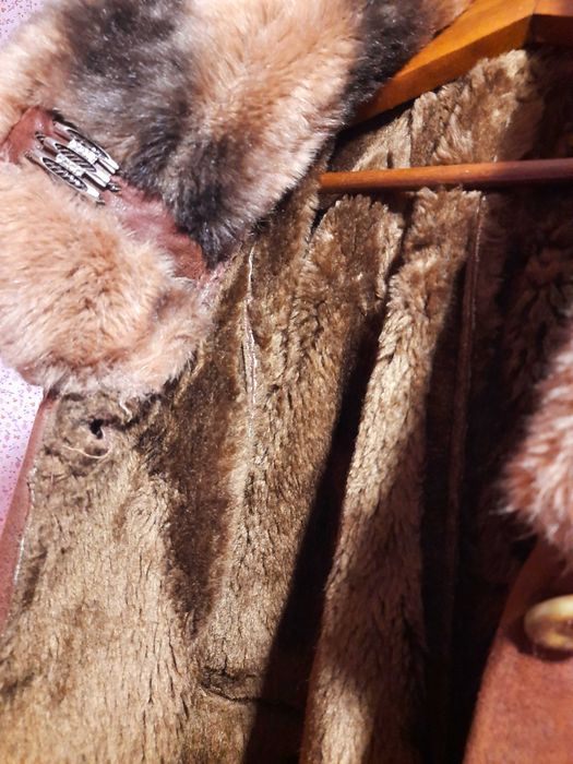 Продам дублёнку женскую. Размер 58