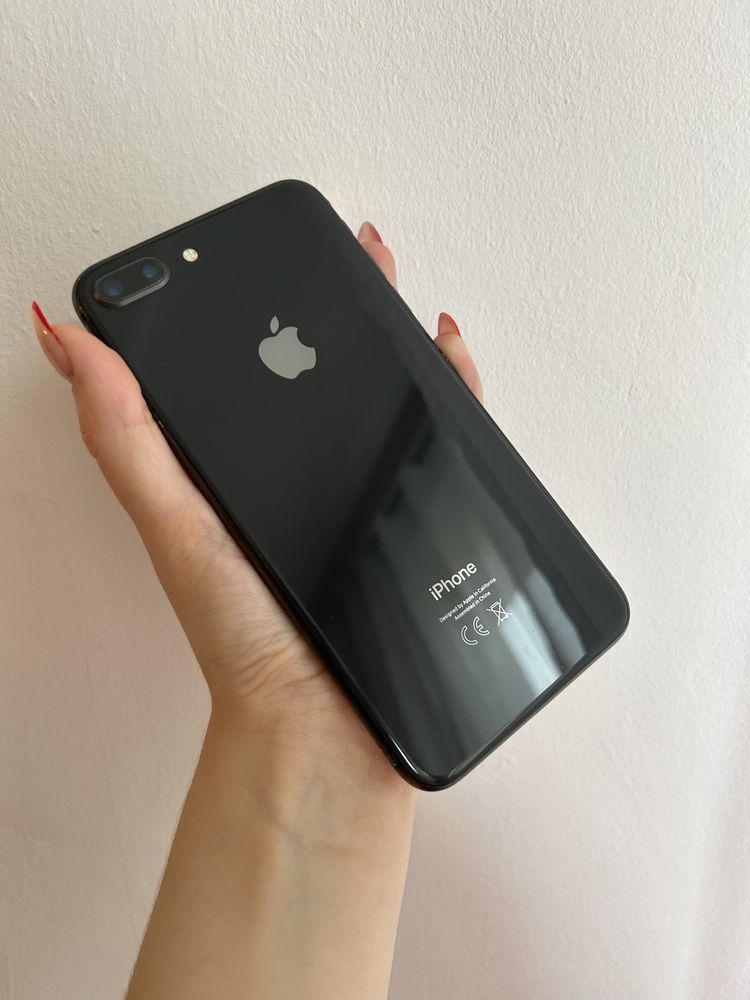 Sprzedam Iphone 8 plus
