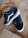Tenis Vans tamanho 28