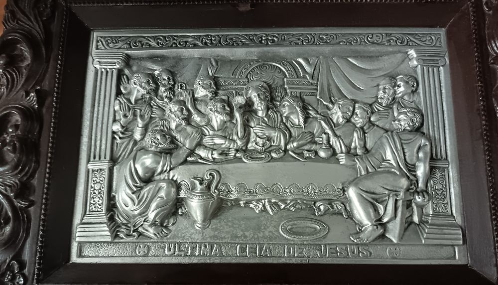 Ceias de Cristo madeira e metal