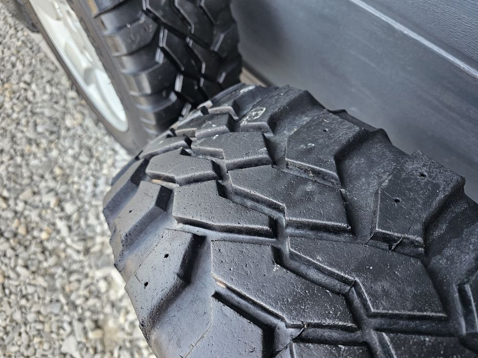 Alufelgi 17" JEEP Grand Cherokee 5x127 z Oponami 235 65 R17 Koła