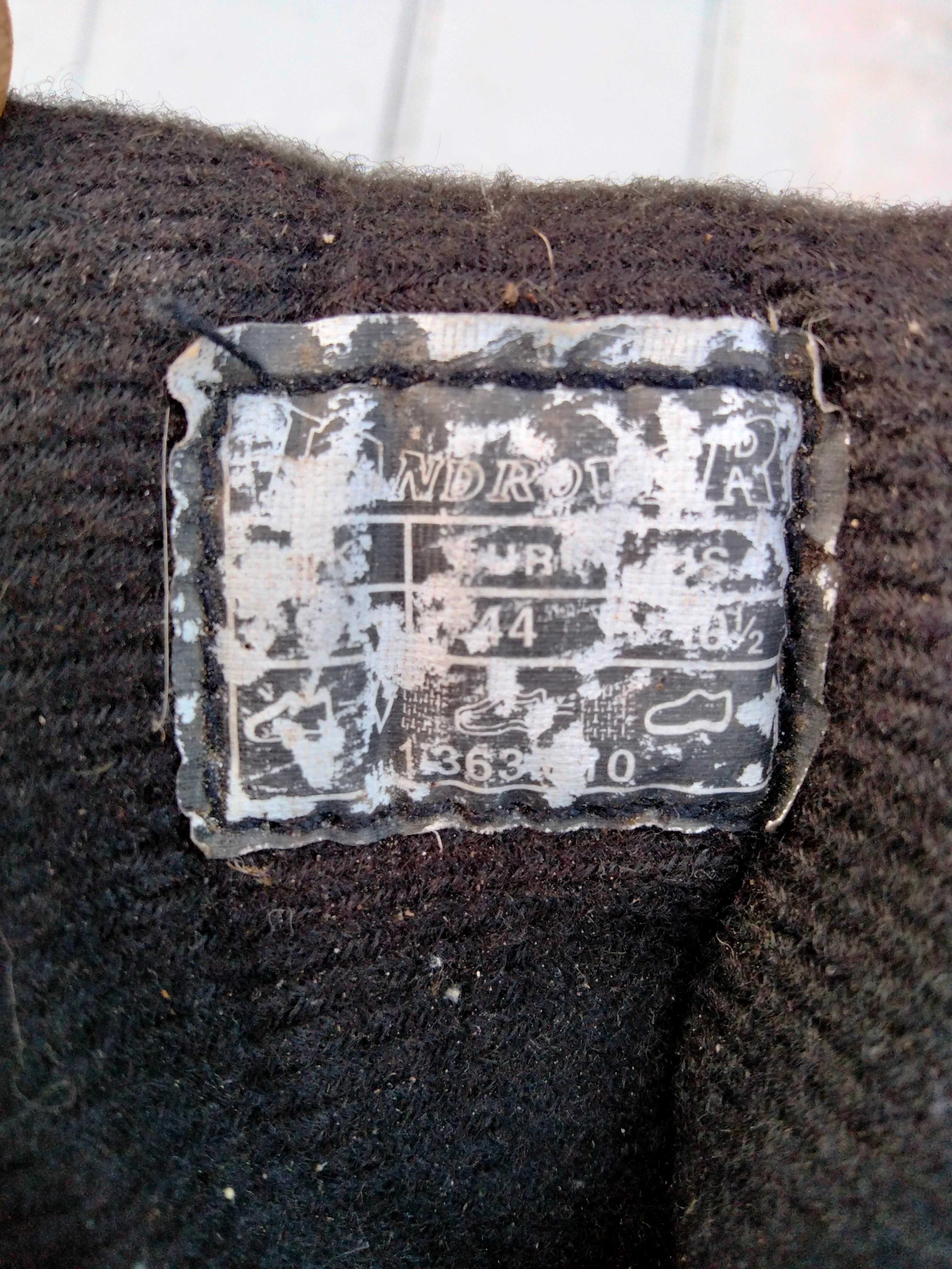 Buty z kolcami do napowietrzania gleby