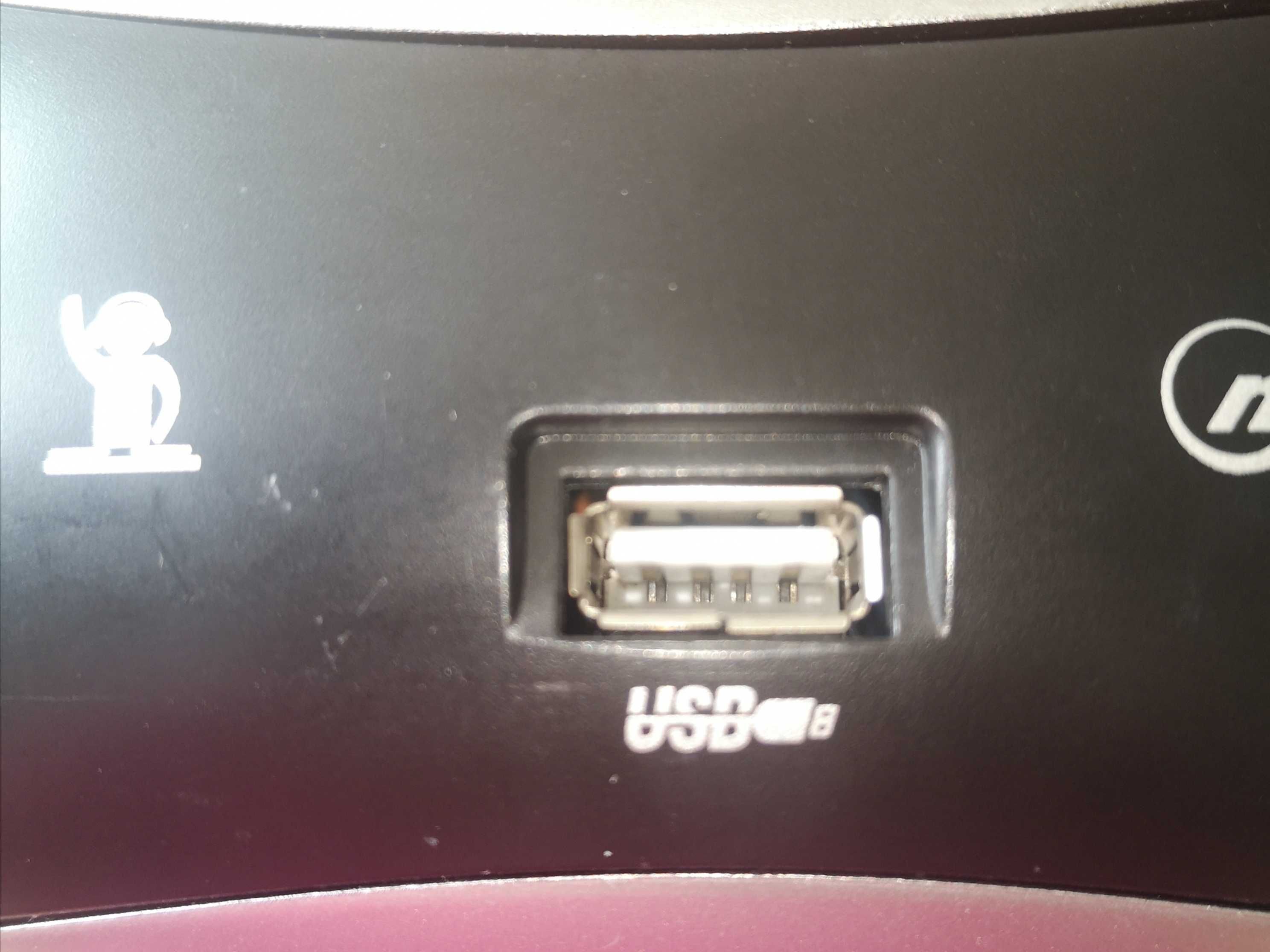 Radioodtwarzacz z CD/MP3/USB ELTRA model CD36 USB