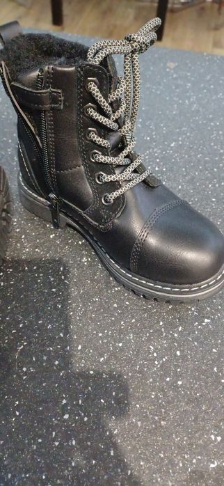 Sprzedam nowe buty dla chlopca