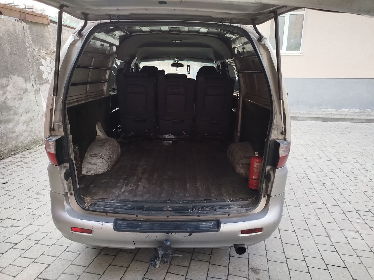 Машина Hyundai H -200 , 2,5 TDI ,Груз-пасажир(2003р.)