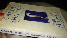 книга на английском роман Various Miracles Carol Shields