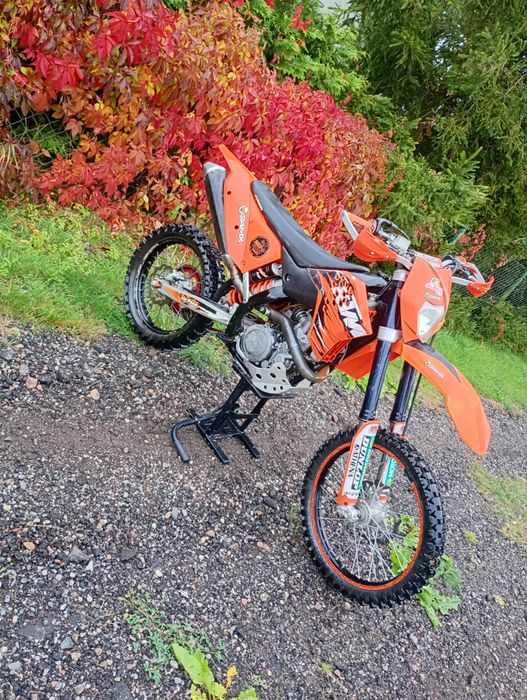 KTM 450        .