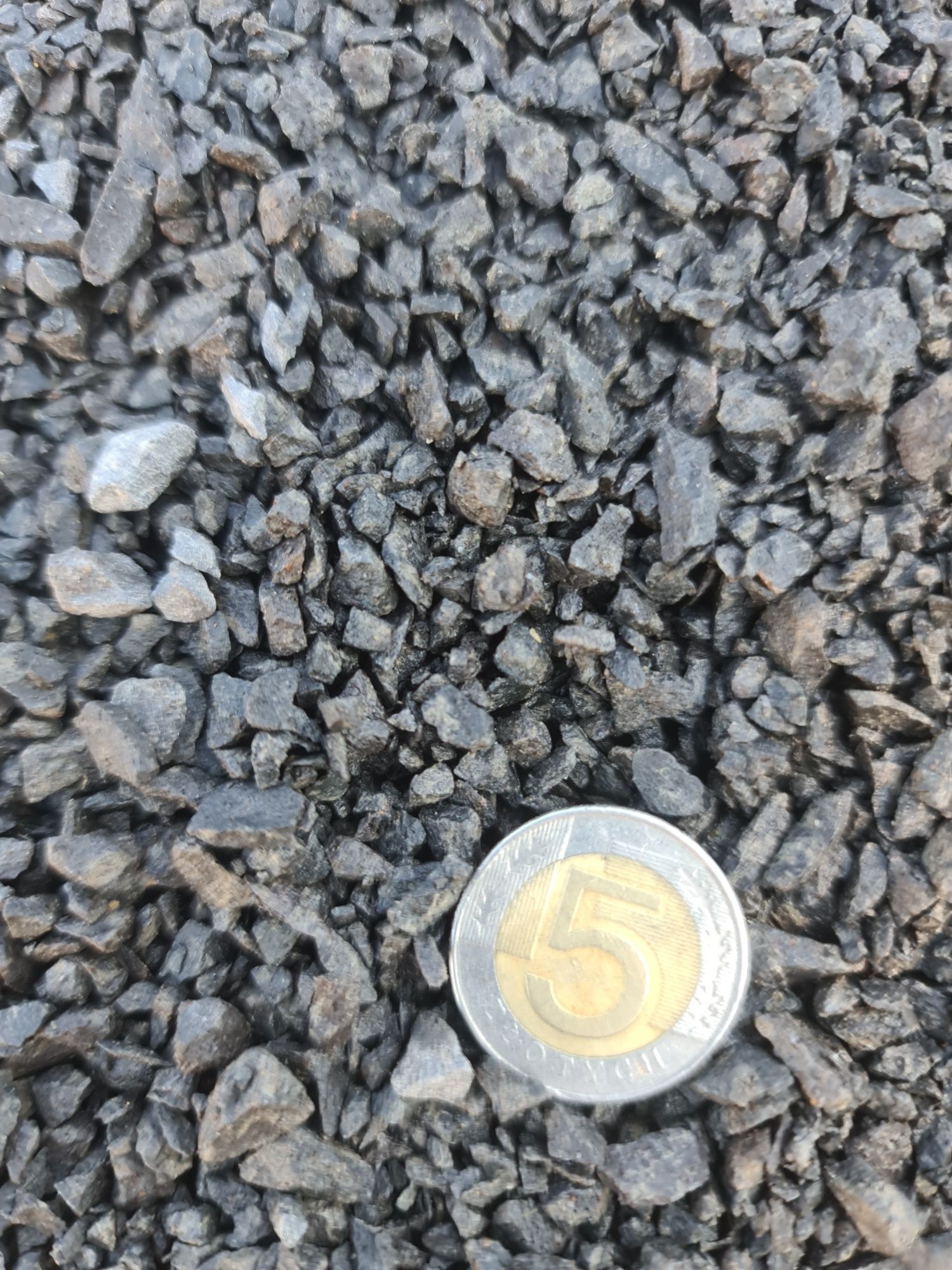 kruszywo bazalt 2-5 mm zasypka fuga granit grys podsypka Wysyłka