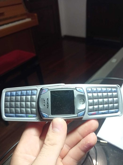 Nokia 6820 - Para coleção